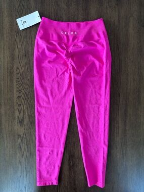 NWT Women’s XL Celer Bright Pink Ruched Active Leggings